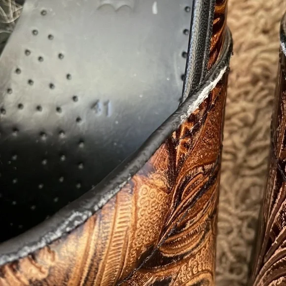 Dansko 41 professional clogs slip on shoes weathered tooled brown shoe - Picture 11 of 11